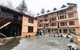 Hotel Him View Manali